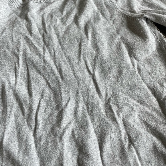 Express Grey sweater with white sequin front, size medium - Picture 6 of 7